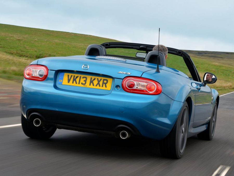  Mazda MX-5 Roadster-Coupe Sport Graphite 2013 года  (фото 15 из 24)